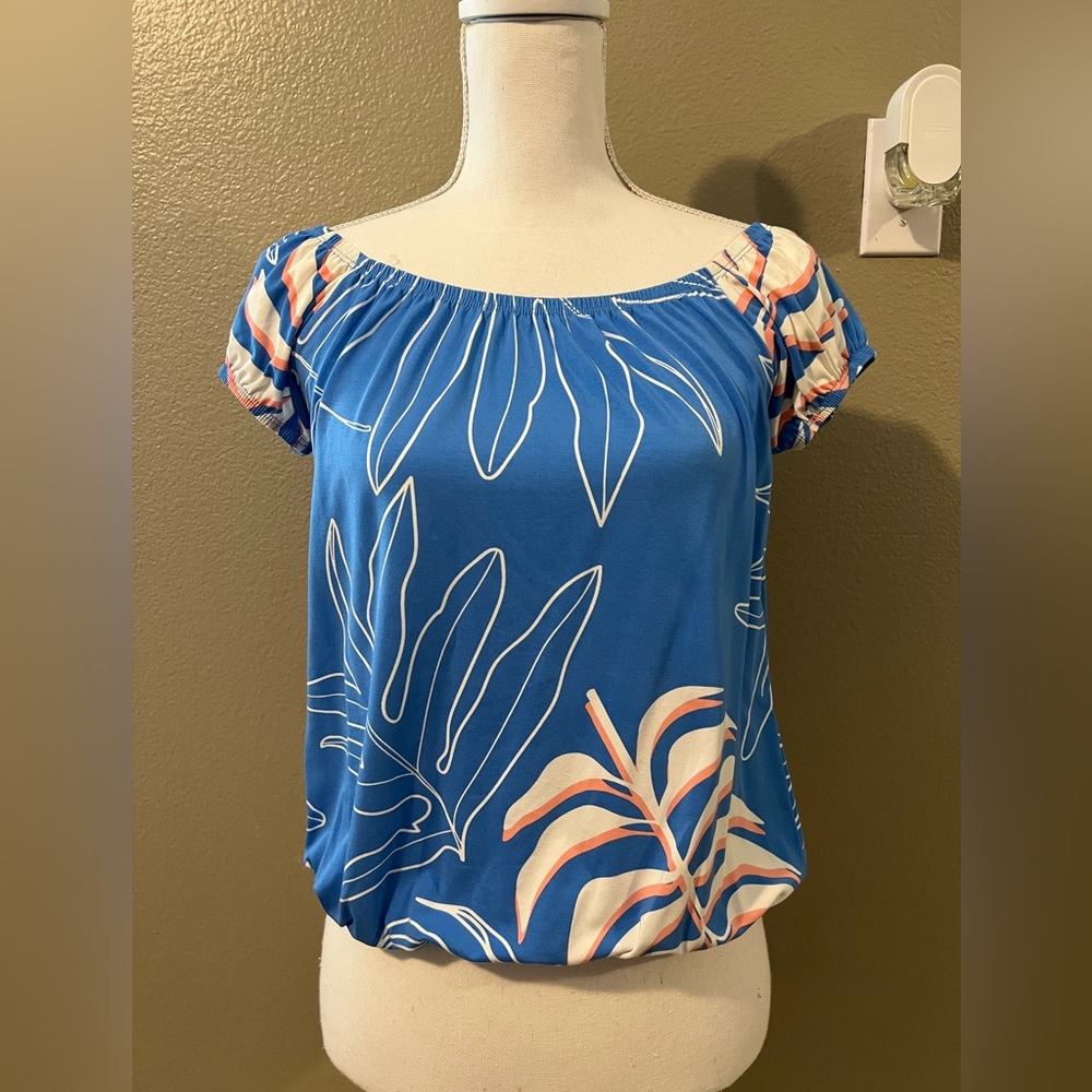 NWOT Ava Sky off the shoulder top